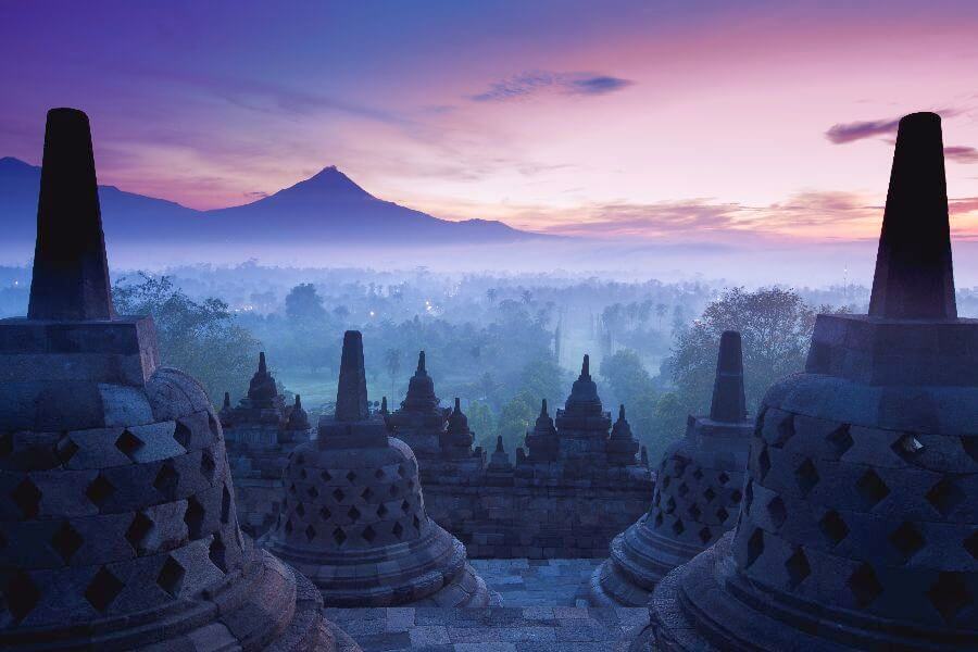 fi Indonesie Boeddhistische Tempel Zonsopkomst bij de Borobudur