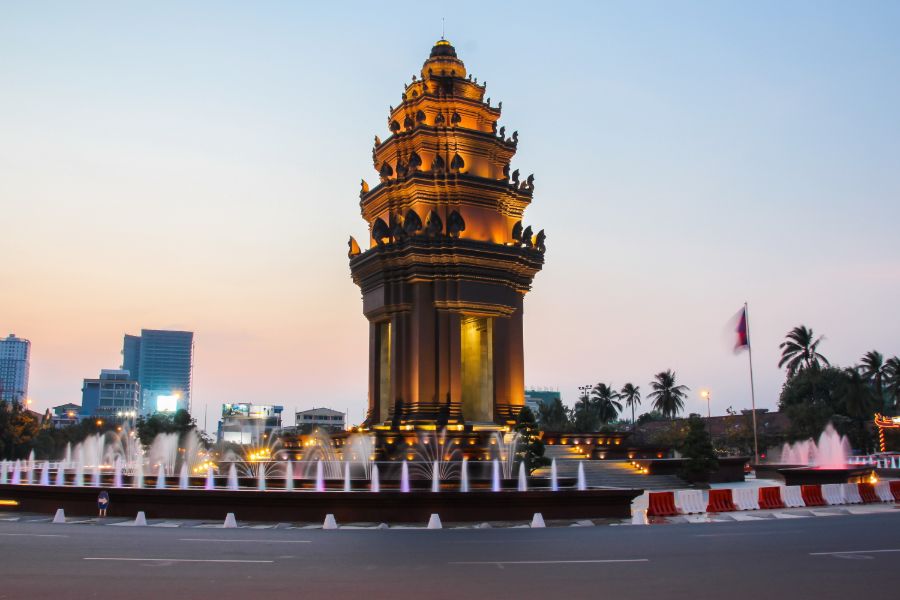 Cambodja Phnom Penh Onafhankelijkheidsmonument Independence Monument land mark
