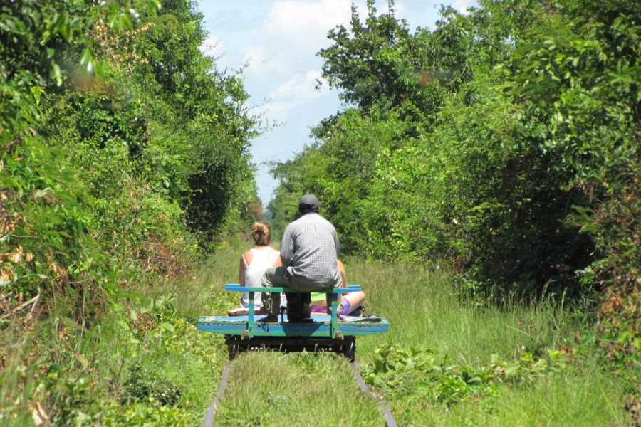 Cambodja Battambang Boemeltrein