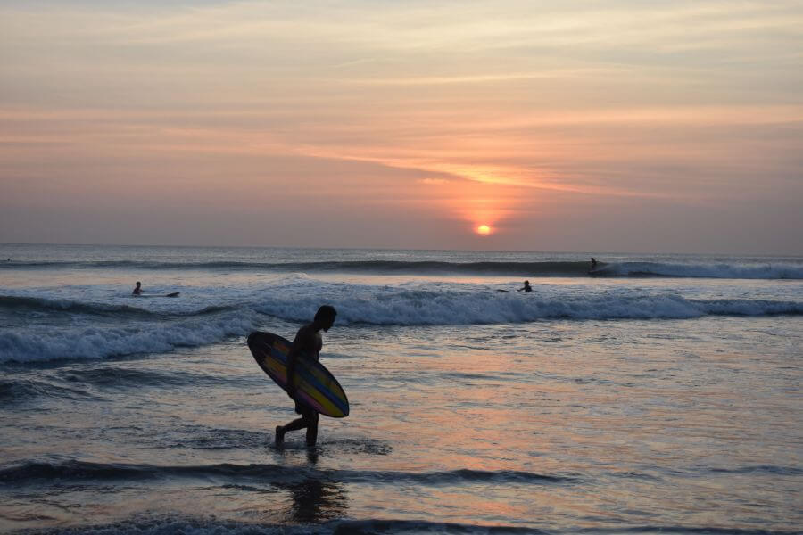 Indonesie Bali Sanur strand met zonsondergang