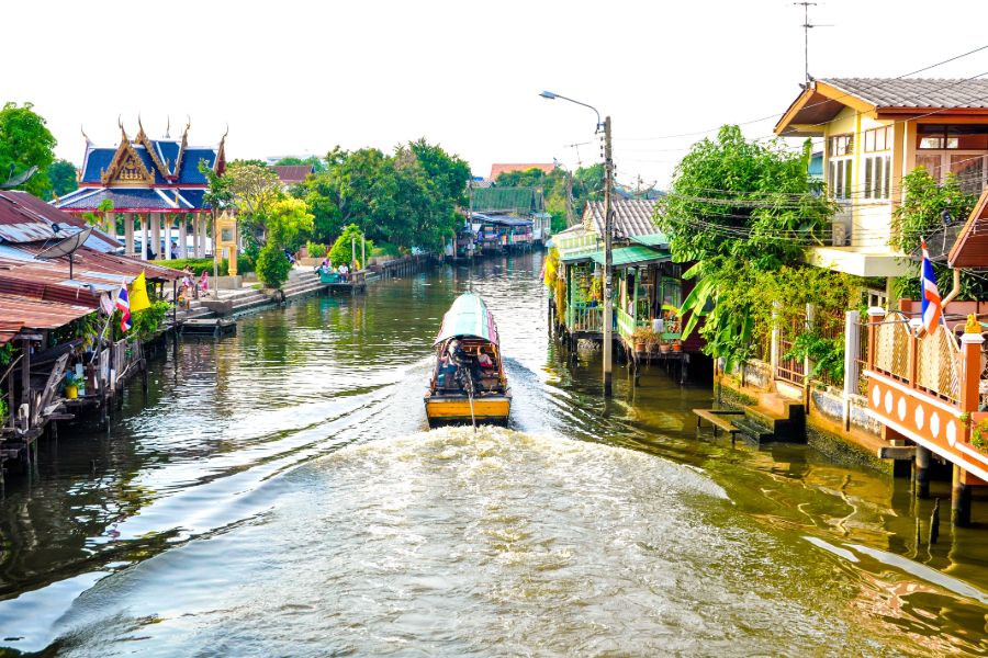 Thailand Bangkok Chao Phraya rivier klongtour kanaal boot
