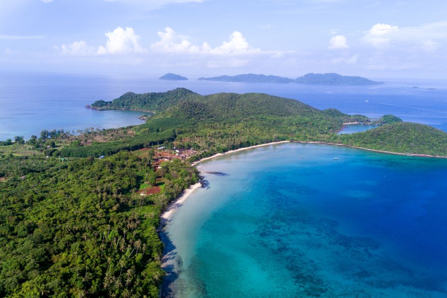 Thailand Koh Mak island bovenaanzicht op eiland