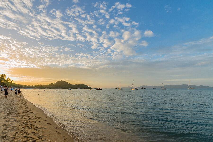 Thailand Koh Samui eiland strand boten zonsondergang