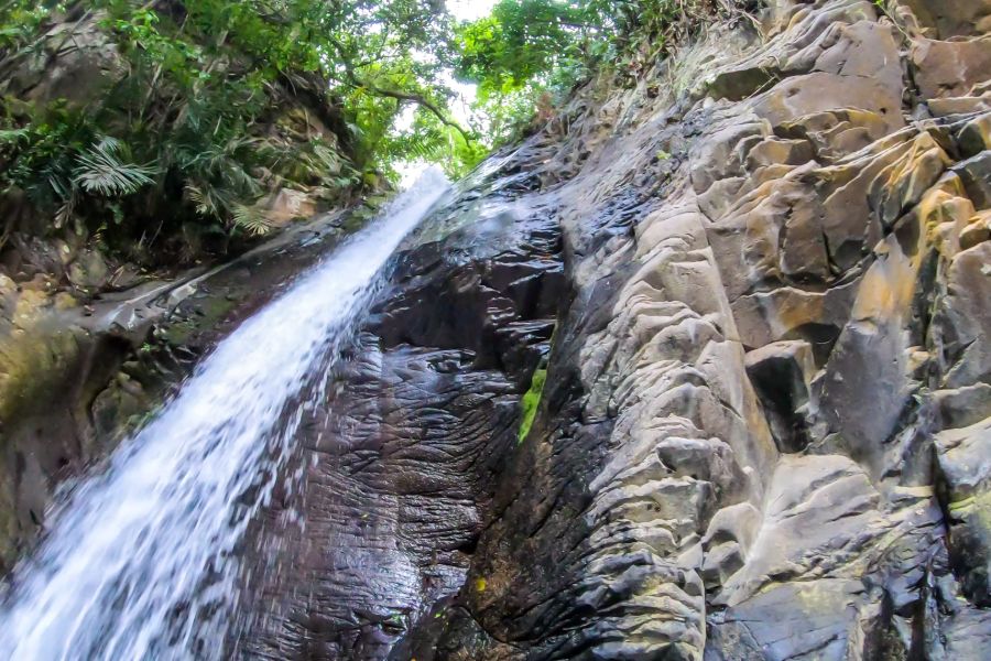 Indonesie Flores Moni Waterval