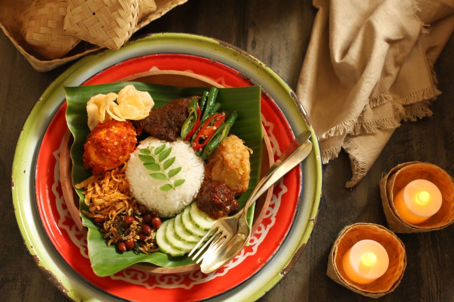 Indonesie Nasi Lemak Medan eten