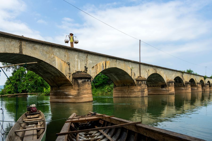 Laos Don Khone en Don Det eiland mekong rivier brug