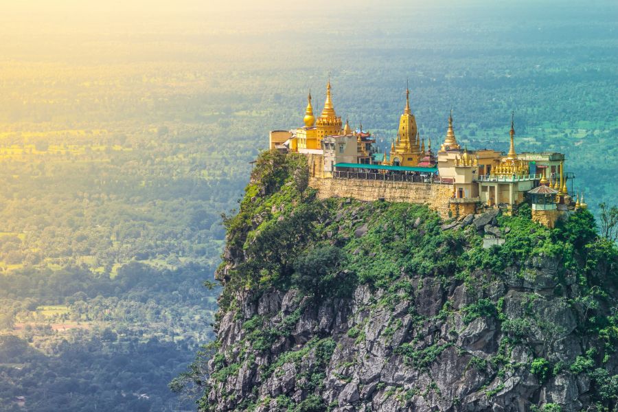 Myanmar Bagan Mount Popa