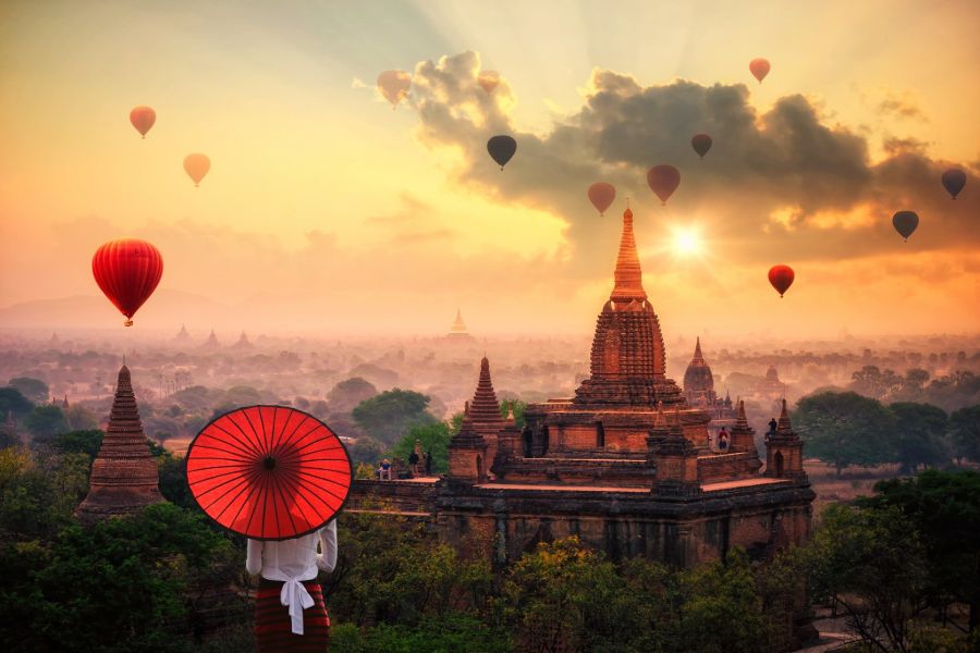 Boek de reis 'Ballonvlucht over de tempels van Bagan'