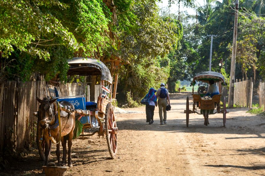 Myanmar Mandalay Inwa Ava plattelandse leven paardenkar