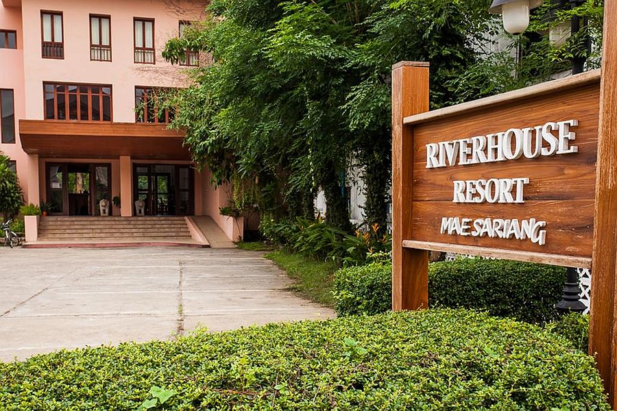 Hotel 'Riverhouse Resort'
