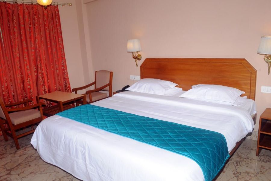 Hotel Surguru, Pondicherry