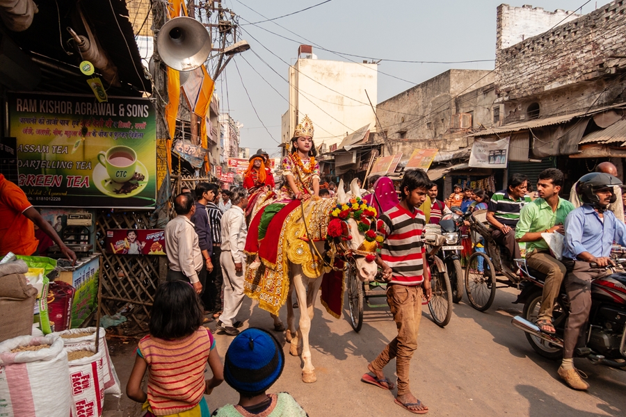 Dag 12: Lucknow (stadstour) - Delhi