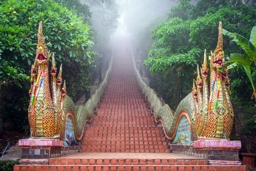 thailand chiang mai doi suthep trappen