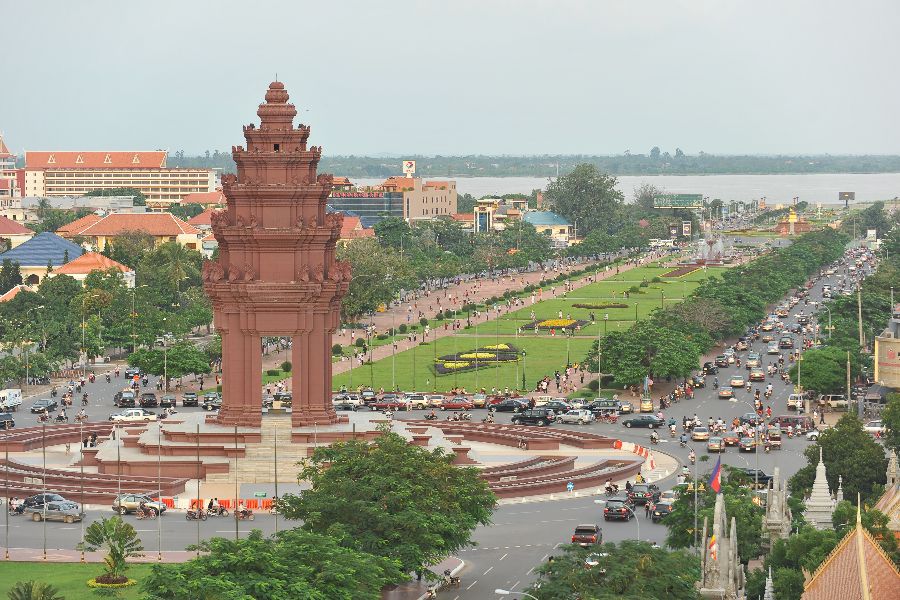cambodja phnom penh independence monument
