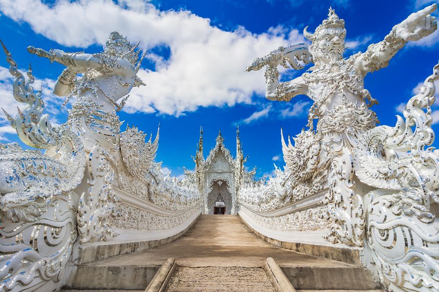 thailand chiang rai wat rong khun witte tempel