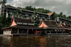 Hotel 'River Kwai Village'