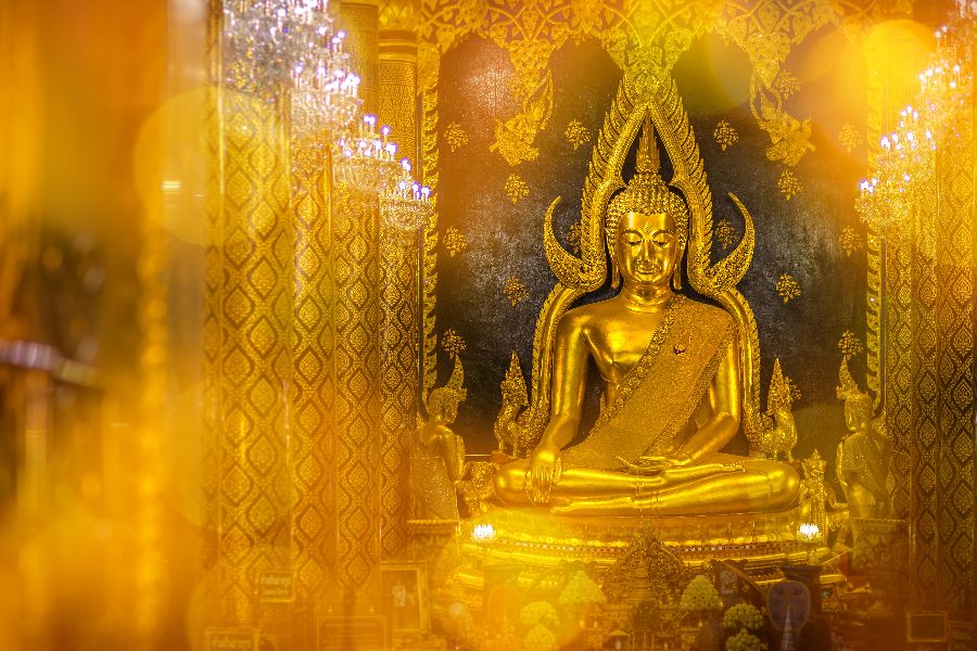 thailand utai thani phitsanulok wat yai wat phra si rattana mahathat tempel