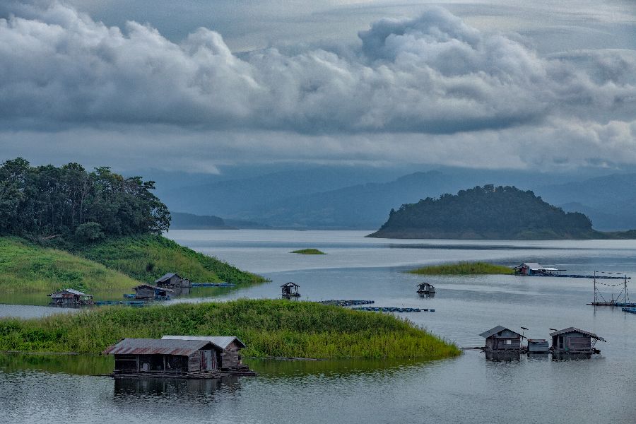 thailand uttaradit lam nam nan national park queen sirikit dam