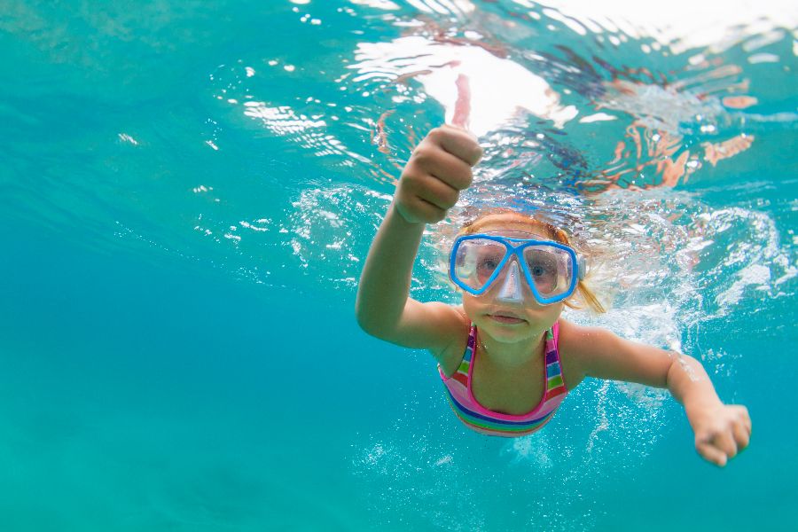 thailand zwemmen snorkelen familiereis kinderen