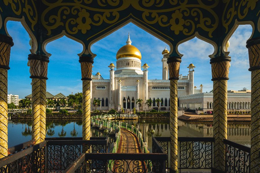 brunei bandar seri begawan omar ali saifuddien moskee