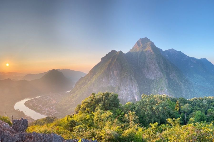 laos luang prabang nong khiaw