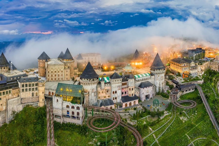 vietnam da nang ba na hills