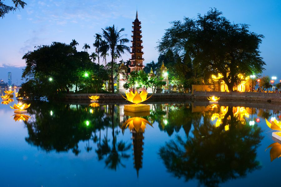 vietnam hanoi tran quoc pagode