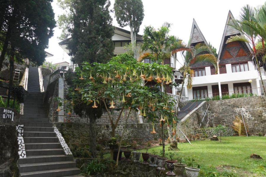 indonesie sumatra medan samosir toledo inn hotel 458