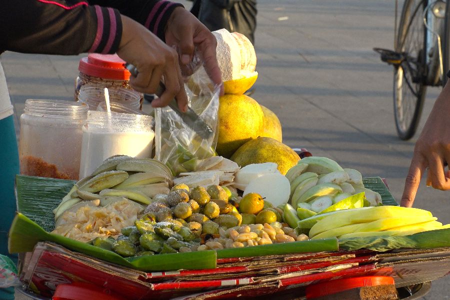cambodja phnom penh fruitverkoper
