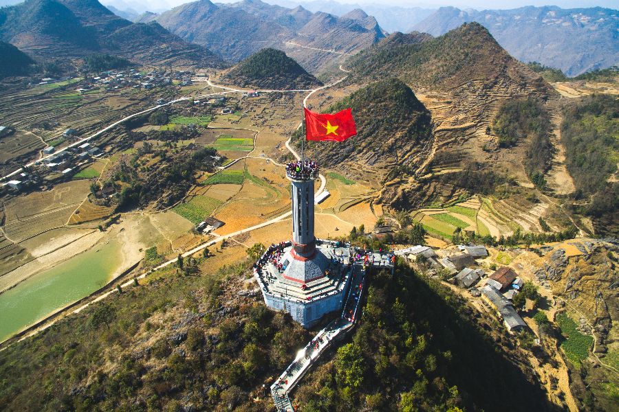 vietnam ha giang dong van karst plateau lung cu flagtower 21