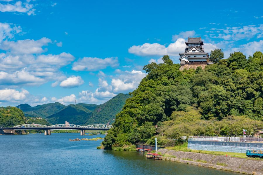 japan kiso inuyama castle kiso rivier