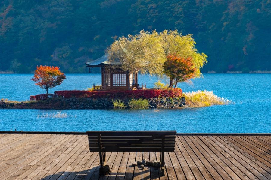 japan lake kawaguchiko