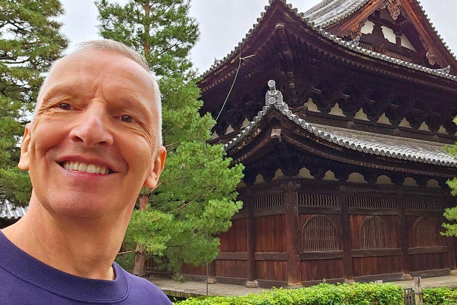 Collega Henry in Kyoto, Japan