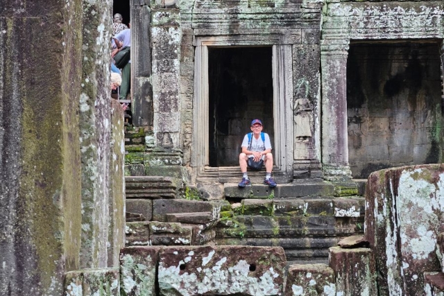 Gids Kampanat (roepnaam A) in Angkor Wat
