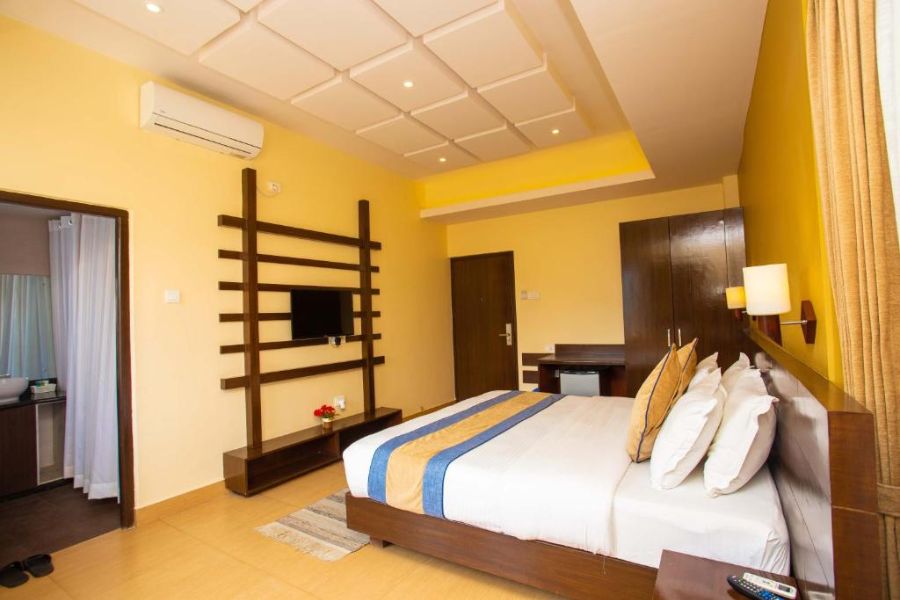 nepal pokhara hotel lake paradise 2278
