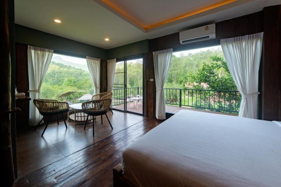 thailand chiang mai tawan riverside elephant resort 2222