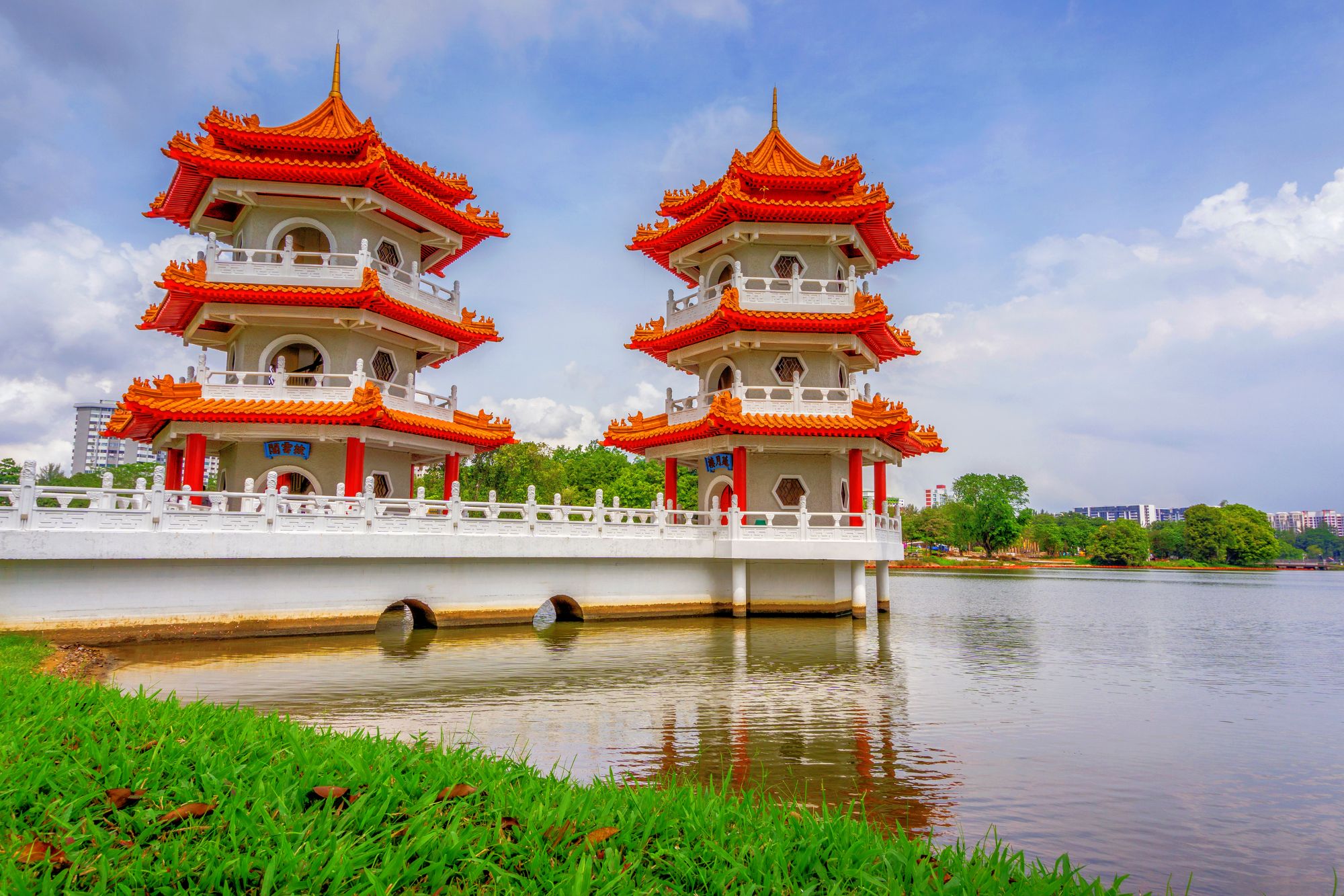 Twin Pagoda, Chinese Garden in Singapore