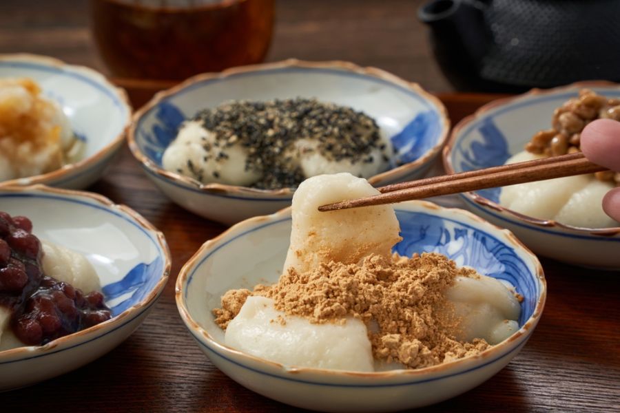 Mochi Pounding Experience Osaka