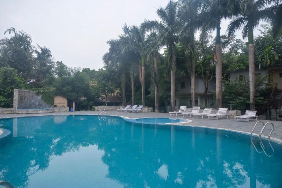 Chitwan Paradise