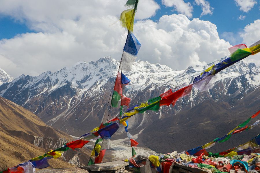 Dag 9: Kyanjin Gompa - Lama Hotel