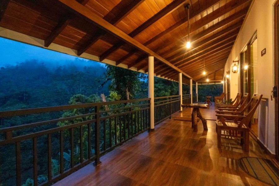 Evergreen Villa