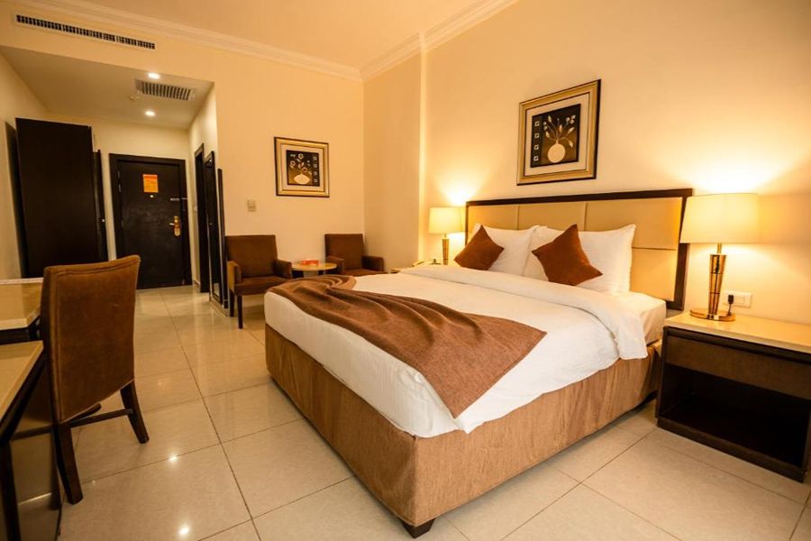 Grand East Hotel
