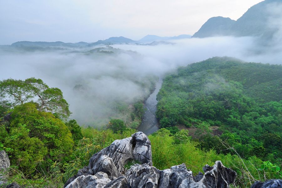 Langara Hill in Zuid-Kalimantan